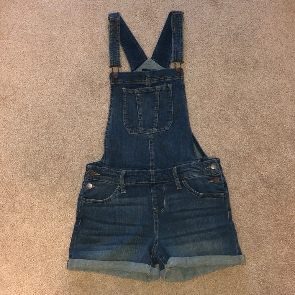 overall shorts